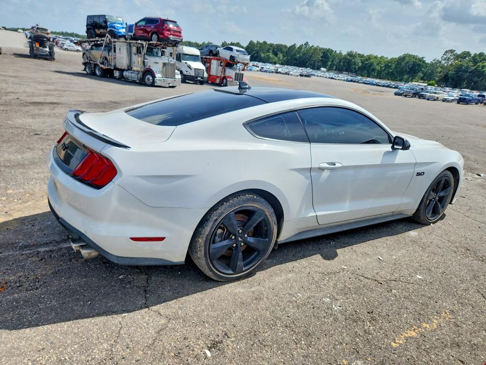 Photo 3 from auction – 2022 FORD MUSTANG with VIN 1FA6P8CF6N5131535