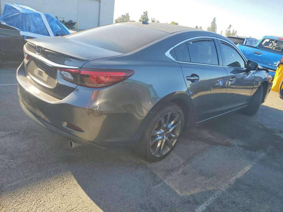 Photo 3 from auction – 2017 MAZDA 6 with VIN JM1GL1X57H1153784