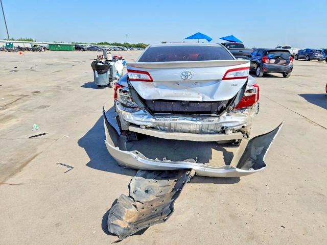 Photo 6 from auction – 2012 TOYOTA CAMRY with VIN 4T4BF1FK8CR228316
