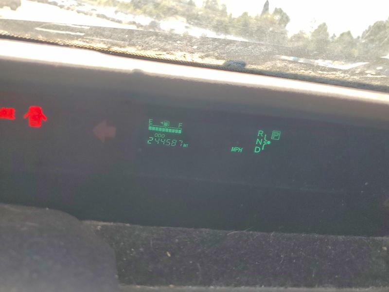 Photo 9 from auction – 2005 TOYOTA PRIUS with VIN JTDKB20U353100648
