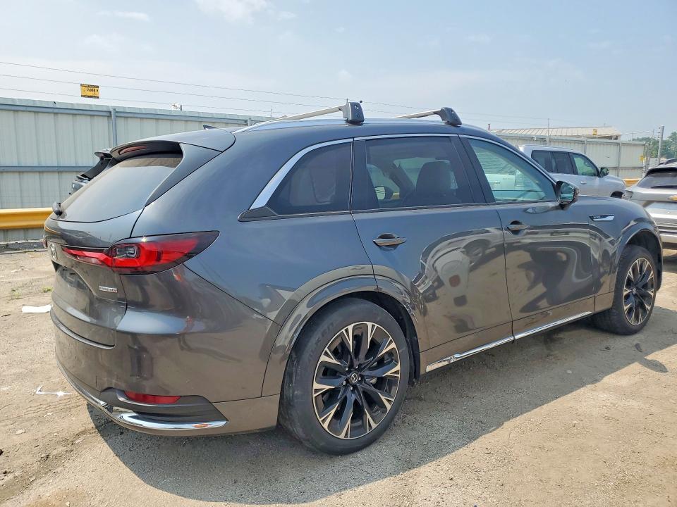 Photo 3 from auction – 2024 MAZDA CX-90 with VIN JM3KKEHC0R1102878