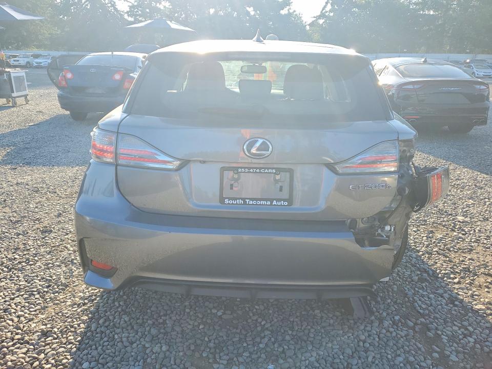 Photo 6 from auction – 2014 LEXUS CT with VIN JTHKD5BH6E2183881