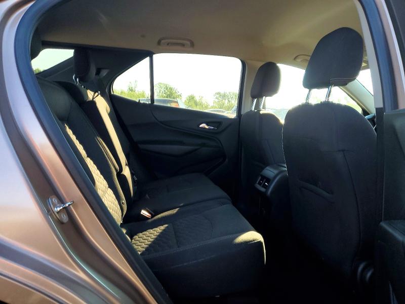 Photo 11 from auction – 2018 CHEVROLET EQUINOX with VIN 2GNAXJEV8J6308897