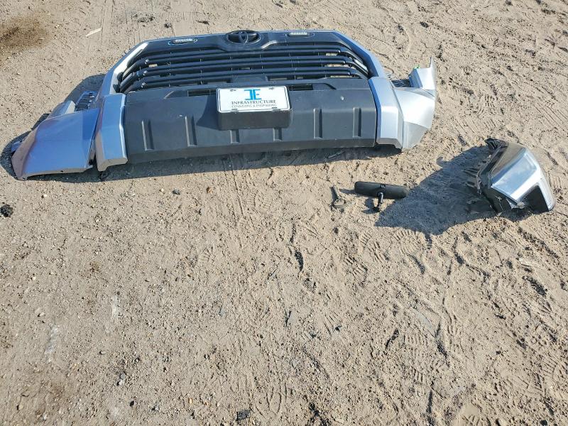 Photo 12 from auction – 2023 TOYOTA TUNDRA with VIN 5TFLA5DB8PX112890