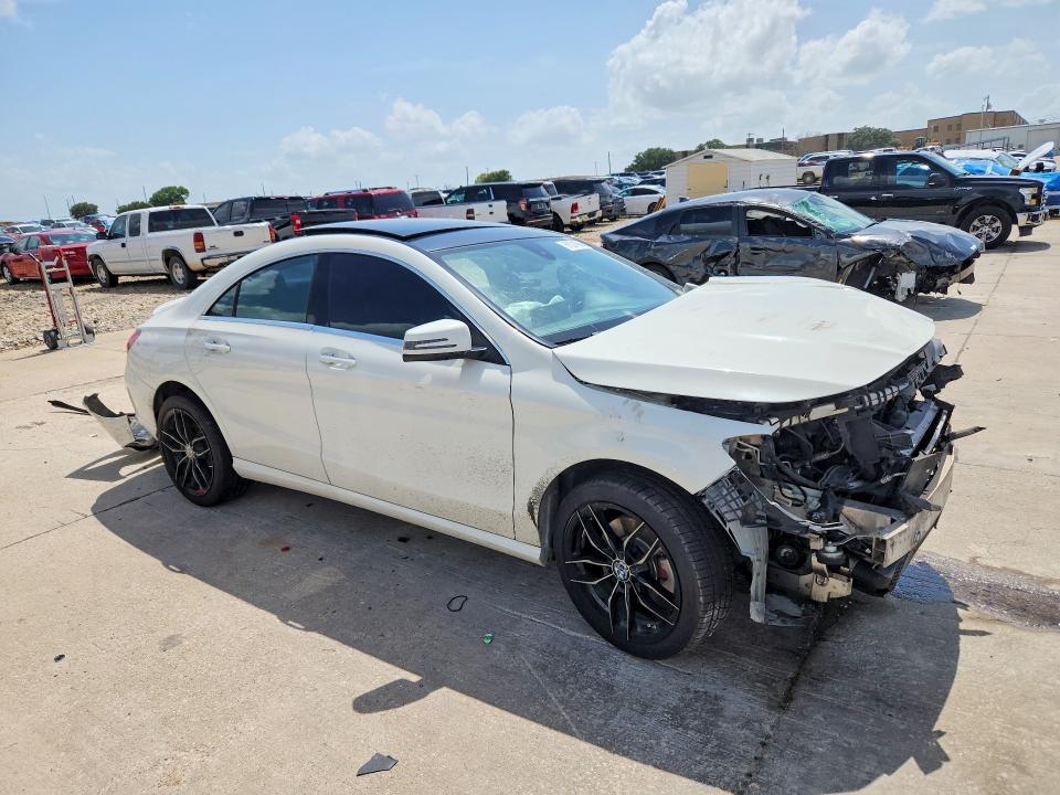 Photo 4 from auction – 2016 MERCEDES-BENZ CLA with VIN WDDSJ4GB8GN391714