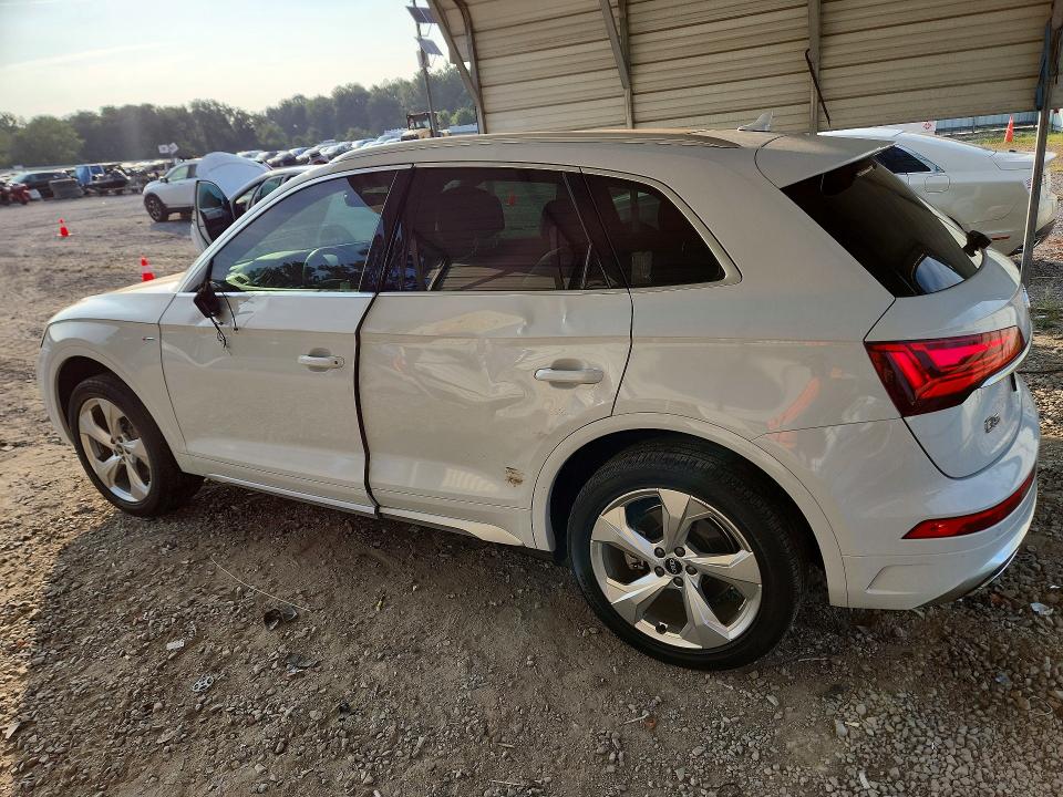 Фото 2 с аукциона – 2022 AUDI Q5 с VIN WA1EAAFY2N2127523