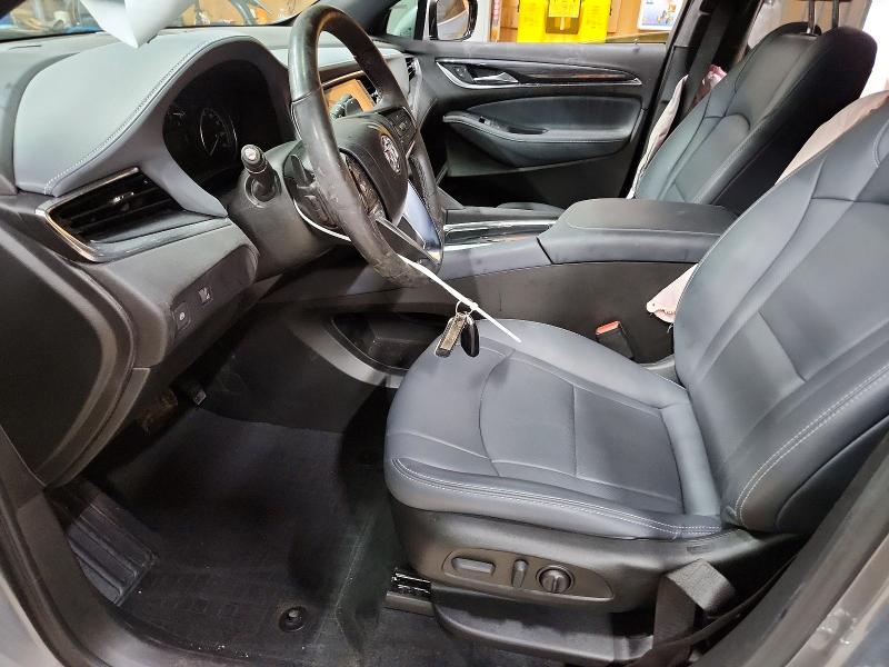 Photo 7 from auction – 2023 BUICK ENCLAVE with VIN 5GAEVAKW9PJ170491