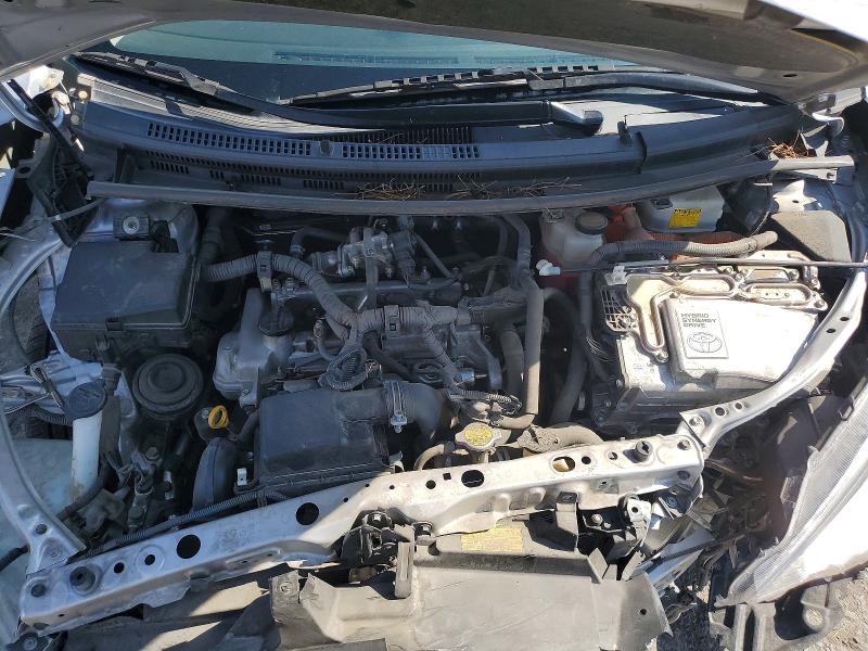Photo 11 from auction – 2014 TOYOTA PRIUS C with VIN JTDKDTB36E1072179