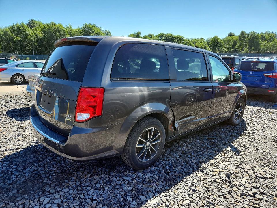 Photo 3 from auction – 2019 DODGE GRAND CARAVAN with VIN 2C4RDGEG9KR640579