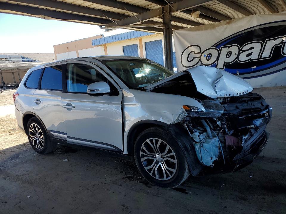 Photo 4 from auction – 2016 MITSUBISHI OUTLANDER with VIN JA4AD3A38GZ004137