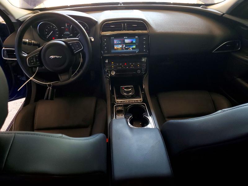 Photo 8 from auction – 2017 JAGUAR XE with VIN SAJAJ4BN5HA976672