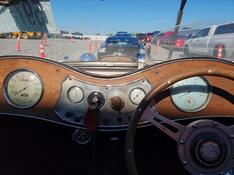 Photo 9 from auction – 1945 MG TC  ROADSTER with VIN TC2025