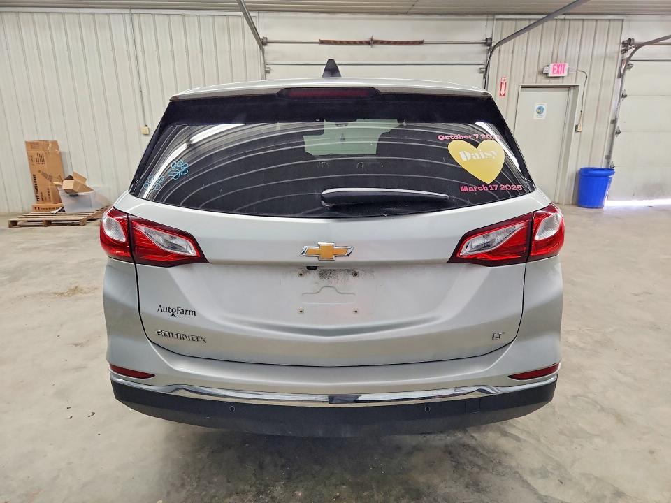 Photo 6 from auction – 2019 CHEVROLET EQUINOX with VIN 3GNAXJEV6KS620025