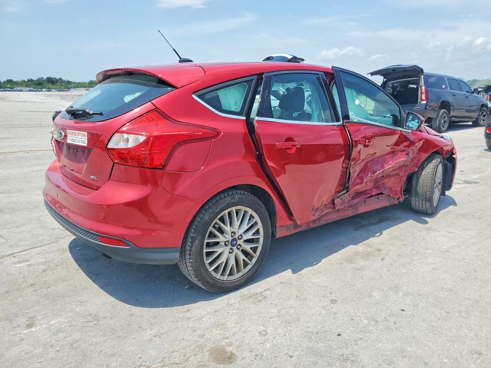 Photo 3 from auction – 2012 FORD FOCUS with VIN 1FAHP3M21CL308637