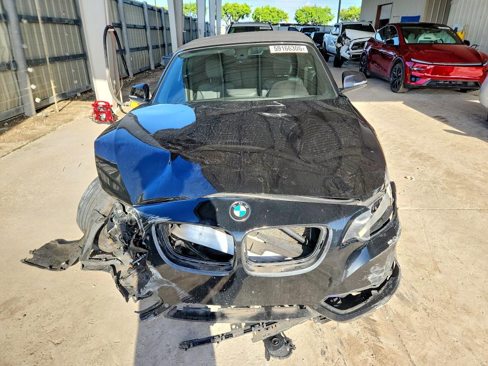 Photo 5 from auction – 2016 BMW 228 with VIN WBA1K9C58GV321644