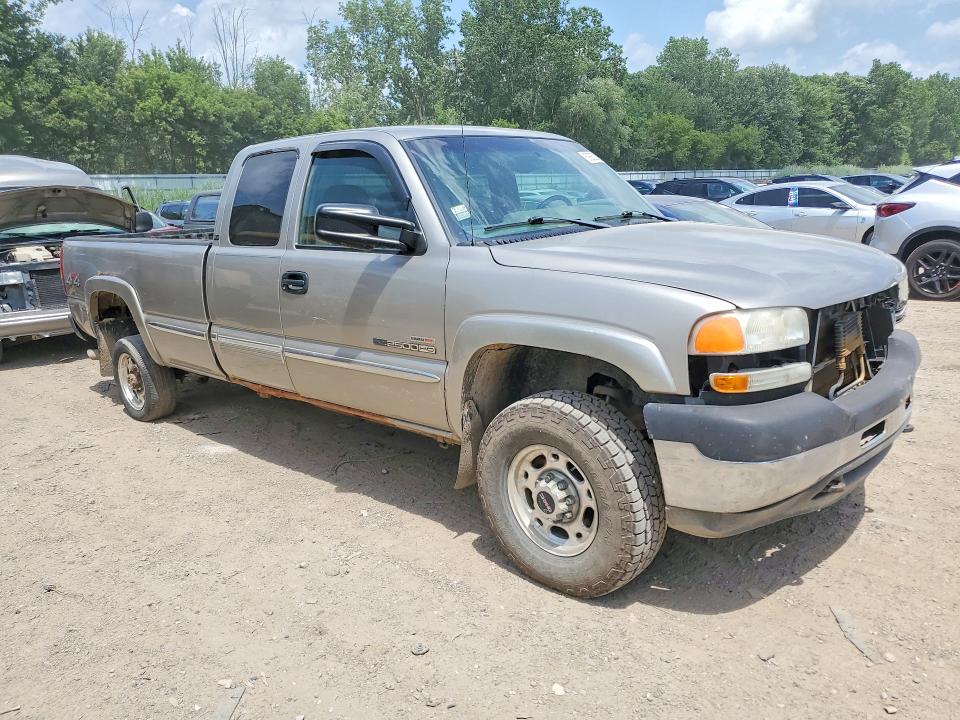 Photo 4 from auction – 2002 GMC SIERRA with VIN 1GTHK29102E107785