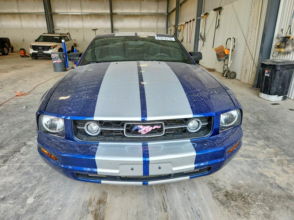 Photo 5 from auction – 2007 FORD MUSTANG with VIN 1ZVFT80N375370218