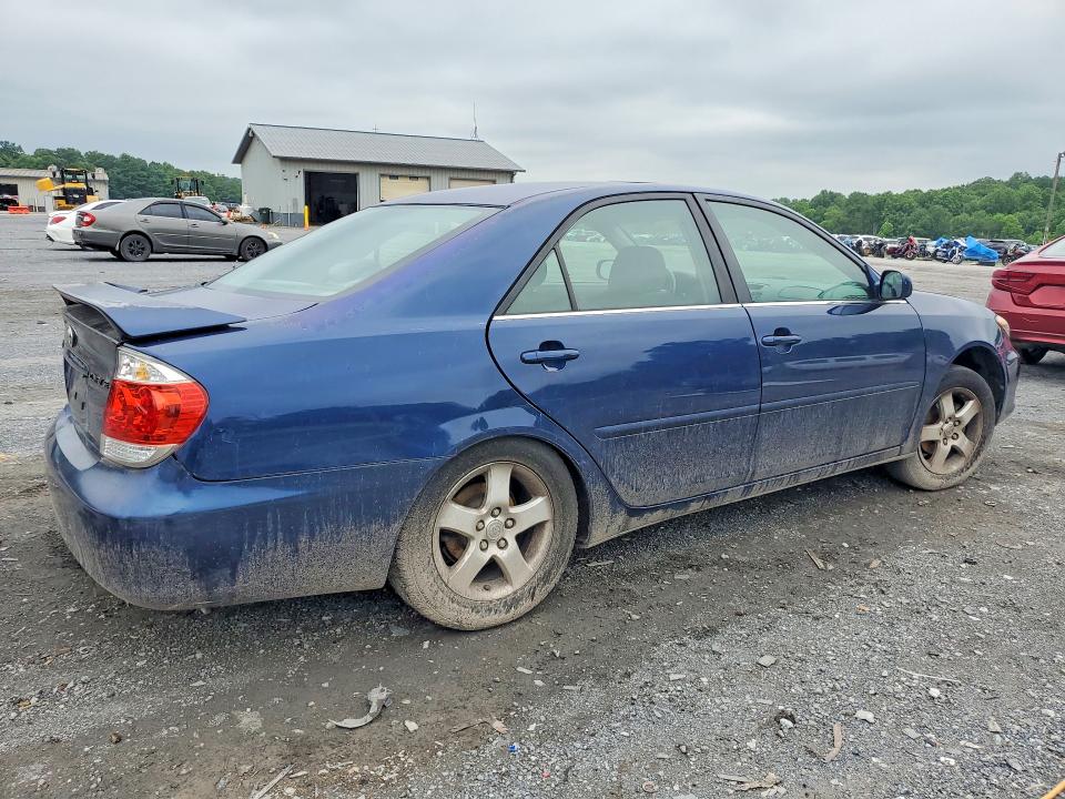 Photo 3 from auction – 2006 TOYOTA CAMRY with VIN 4T1BE30K06U131925