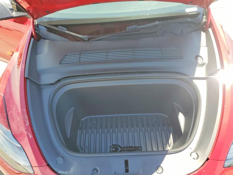 Photo 12 from auction – 2022 TESLA MODEL Y with VIN 7SAYGAEE9NF545134