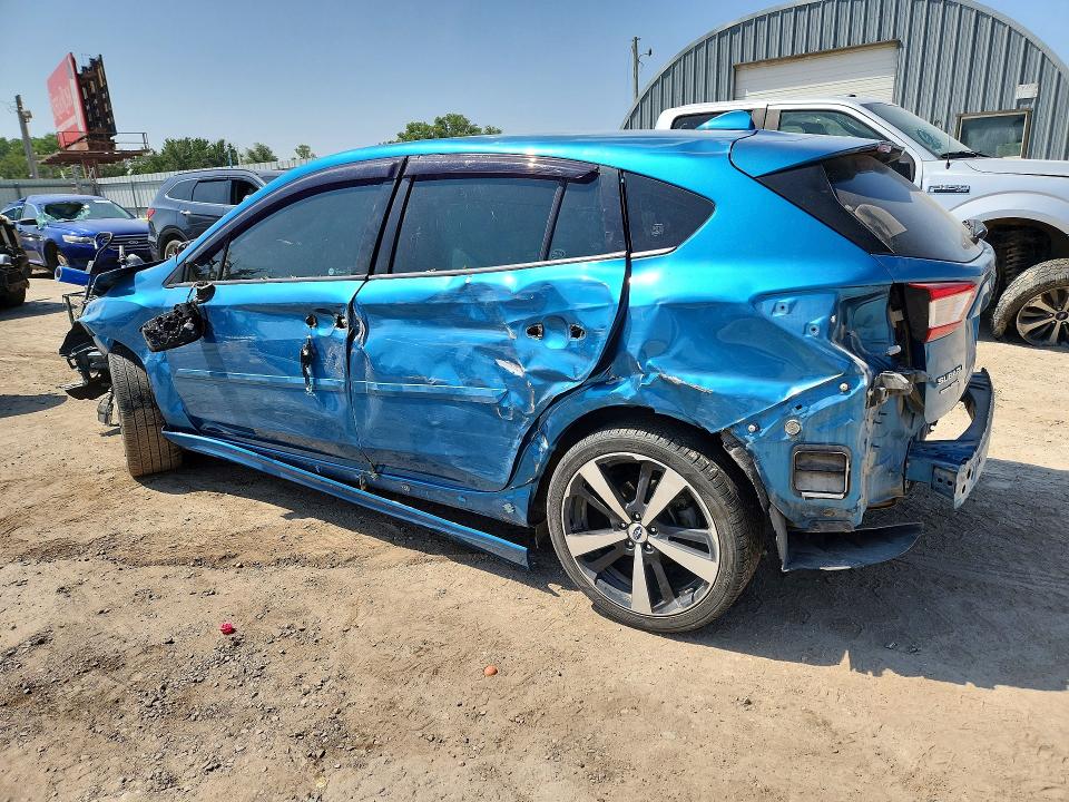 Photo 2 from auction – 2017 SUBARU IMPREZA with VIN 4S3GTAK67H3743780