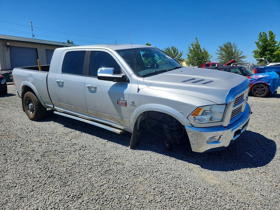 Photo 4 from auction – 2011 DODGE RAM 3500 with VIN 3D73Y3HL8BG635722