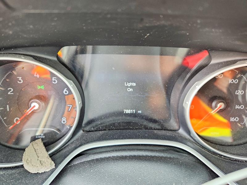 Photo 9 from auction – 2018 JEEP COMPASS with VIN 3C4NJDBBXJT342424
