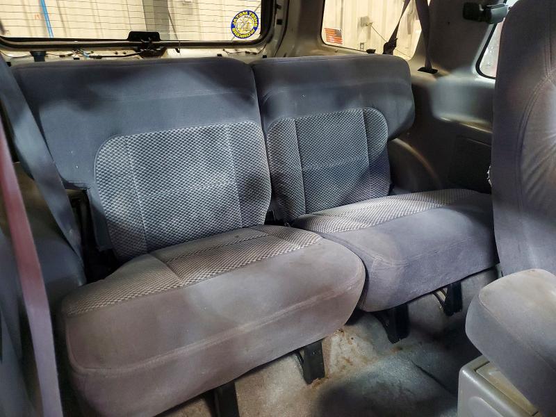 Photo 10 from auction – 1993 FORD EXPLORER with VIN 1FMCU22X3PUB54174