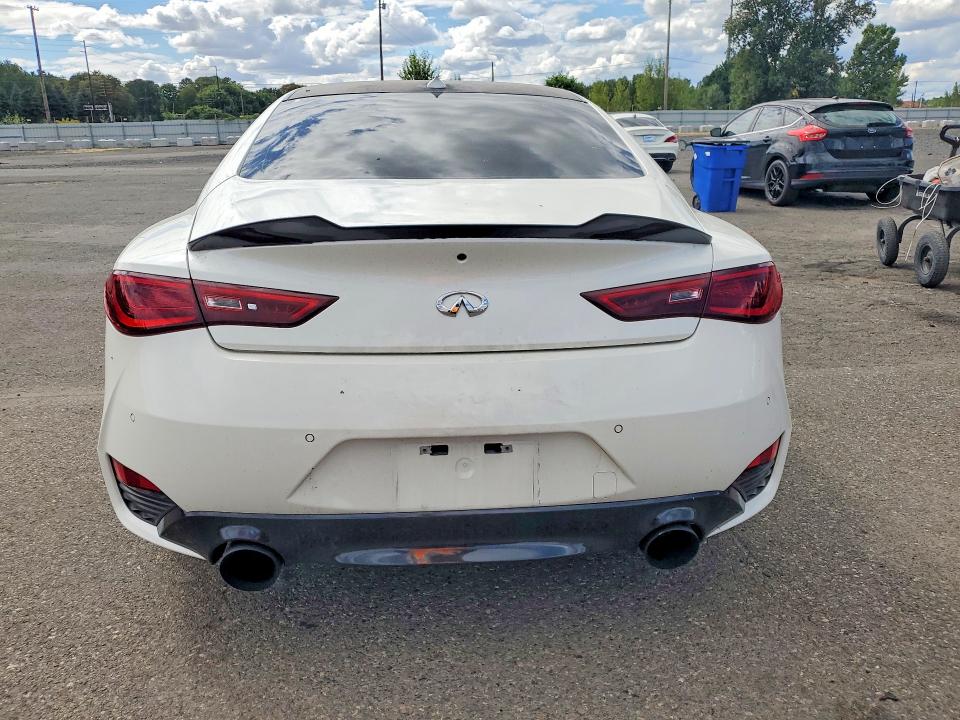 Photo 6 from auction – 2017 INFINITI Q60 with VIN JN1EV7EK0HM364209