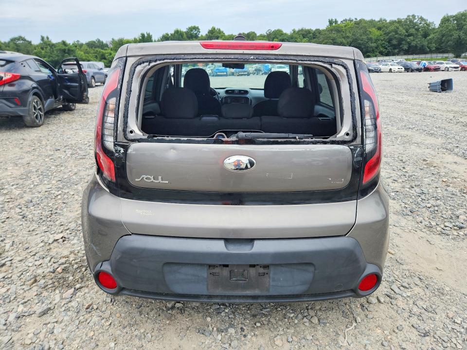 Photo 6 from auction – 2016 KIA SOUL with VIN KNDJN2A23G7407409