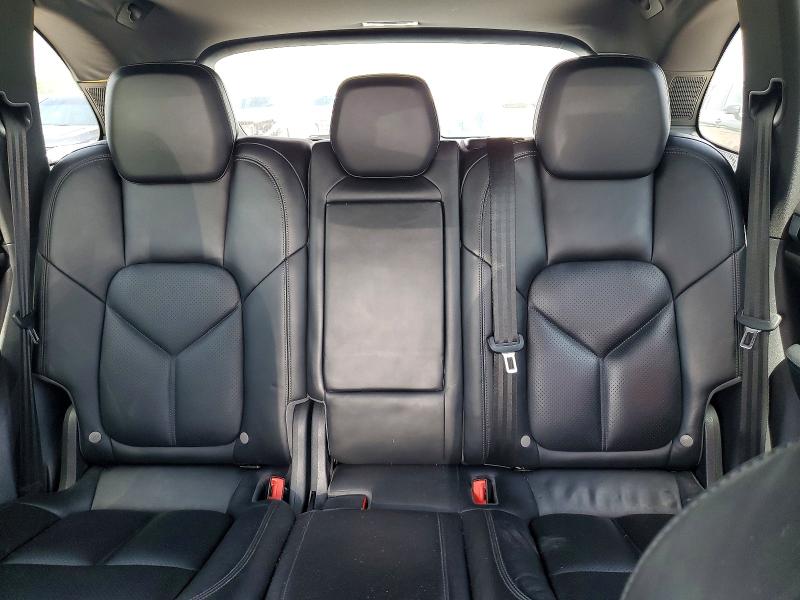 Photo 10 from auction – 2016 PORSCHE CAYENNE with VIN WP1AA2A2XGKA11405