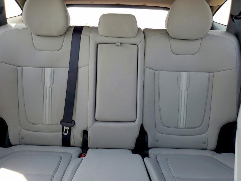 Photo 10 from auction – 2026 HYUNDAI TUCSON with VIN 5NMJBCDE4TH756036