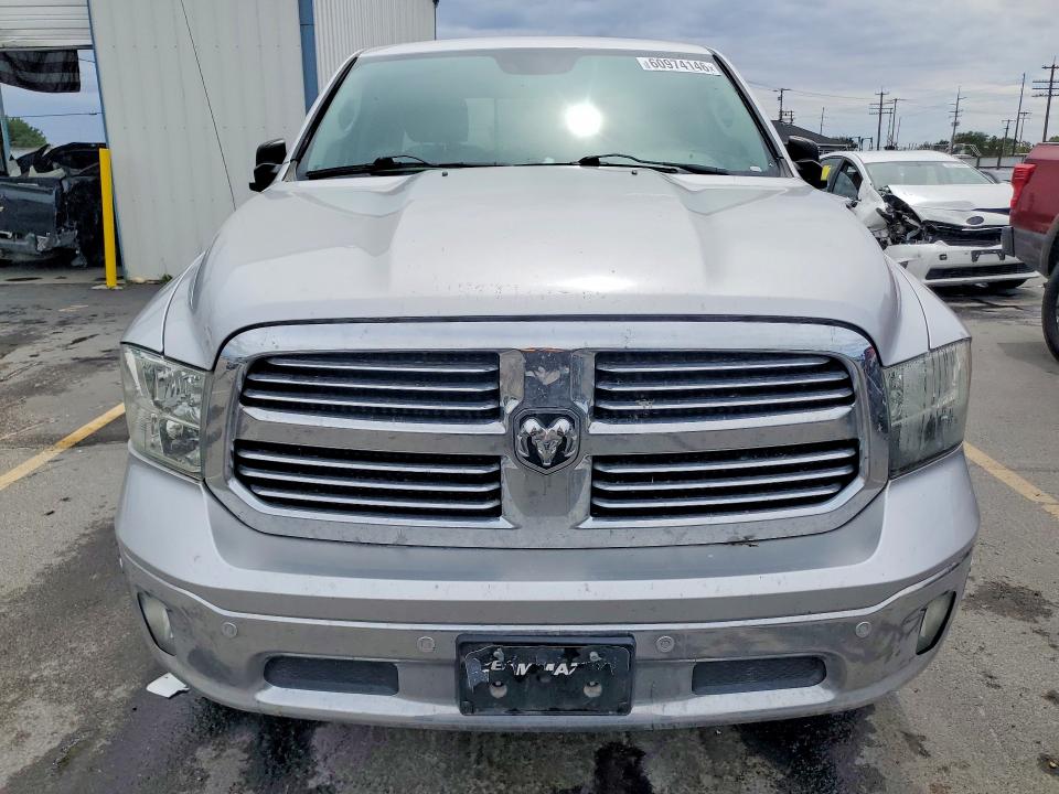 Photo 5 from auction – 2015 RAM 1500 with VIN 1C6RR7GG5FS660144