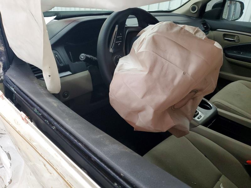 Photo 8 from auction – 2018 HONDA PILOT with VIN 5FNYF6H35JB019410