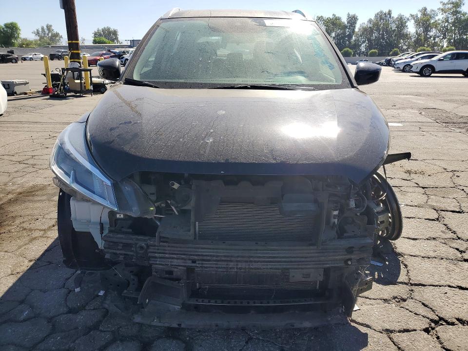 Photo 5 from auction – 2023 NISSAN KICKS with VIN 3N1CP5CVXPL569757