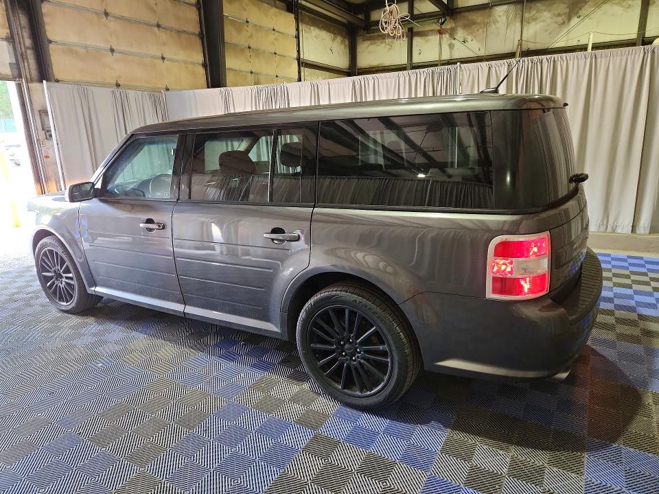 Photo 2 from auction – 2018 FORD FLEX with VIN 2FMGK5B84JBA02080
