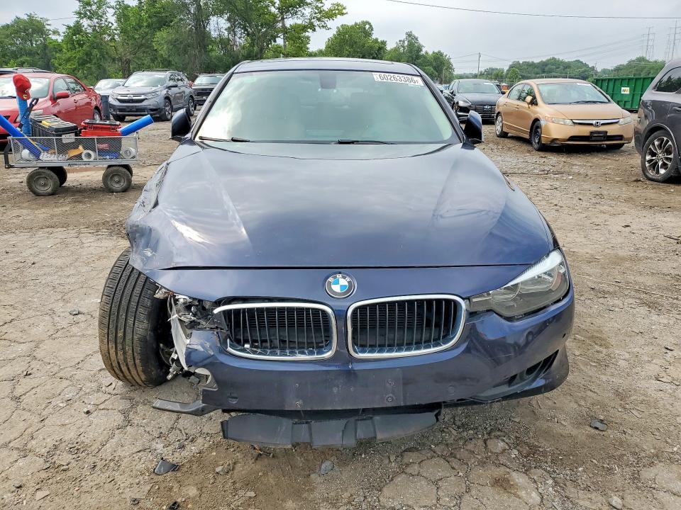 Photo 5 from auction – 2017 BMW 320 with VIN WBA8E1G34HNU15926
