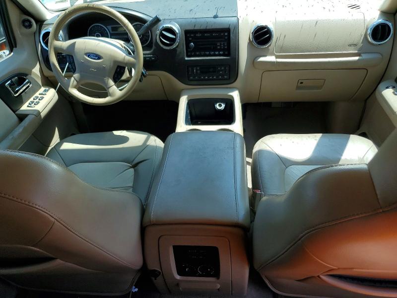 Photo 8 from auction – 2005 FORD EXPEDITION with VIN 1FMPU175X5LA63845