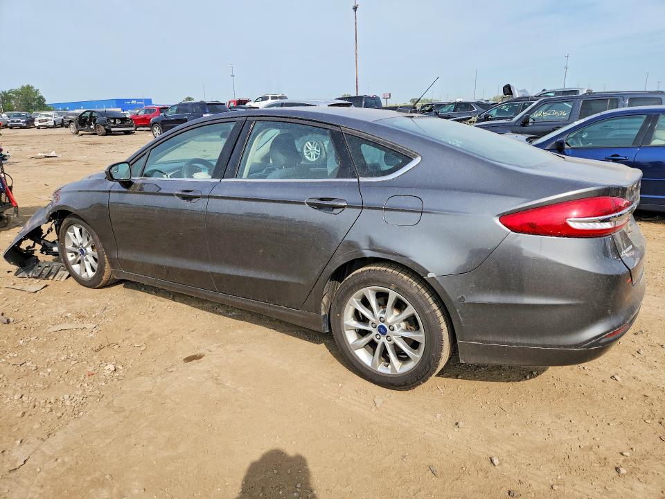 Photo 2 from auction – 2017 FORD FUSION with VIN 3FA6P0H73HR214179