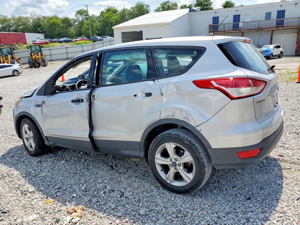 Photo 2 from auction – 2016 FORD ESCAPE with VIN 1FMCU0F77GUA27846