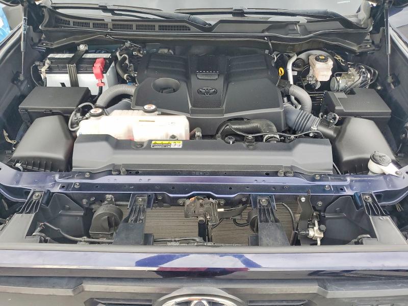 Photo 11 from auction – 2022 TOYOTA TUNDRA with VIN 5TFLA5DB9NX041051