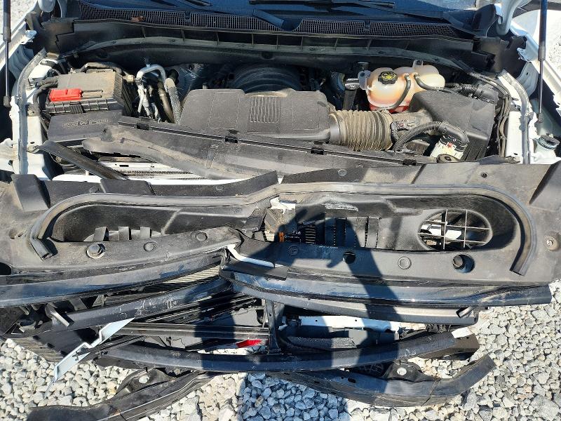 Photo 11 from auction – 2023 CHEVROLET SUBURBAN with VIN 1GNSCFKD6PR356517