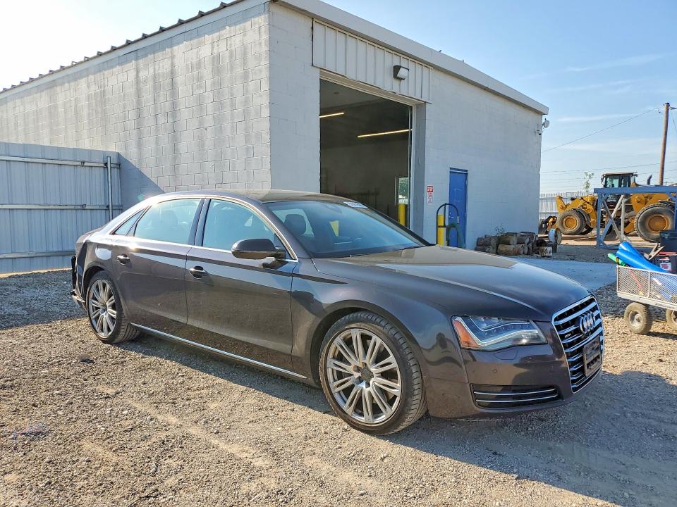 Photo 4 from auction – 2013 AUDI A8 with VIN WAUR2AFD8DN018852