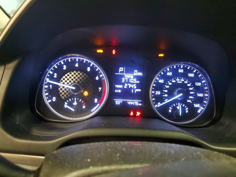 Photo 9 from auction – 2019 HYUNDAI ELANTRA with VIN 5NPD74LF5KH424817
