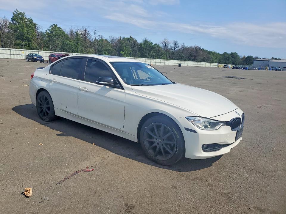 Photo 4 from auction – 2014 BMW 320 with VIN WBA3C3G5XENS70626