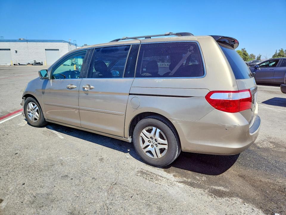 Photo 2 from auction – 2005 HONDA ODYSSEY with VIN 5FNRL38725B027176