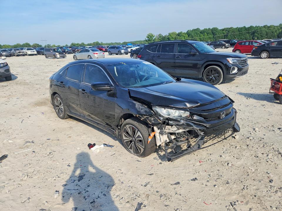 Photo 4 from auction – 2018 HONDA CIVIC with VIN SHHFK7H28JU409092