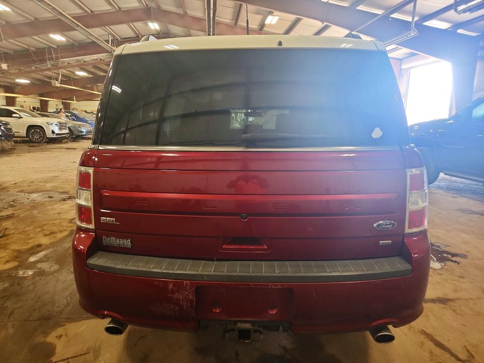 Photo 6 from auction – 2016 FORD FLEX with VIN 2FMHK6C87GBA13995