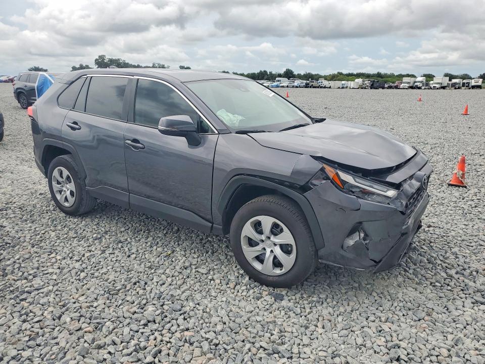 Photo 4 from auction – 2025 TOYOTA RAV4 with VIN 2T3K1RFV9SC332077