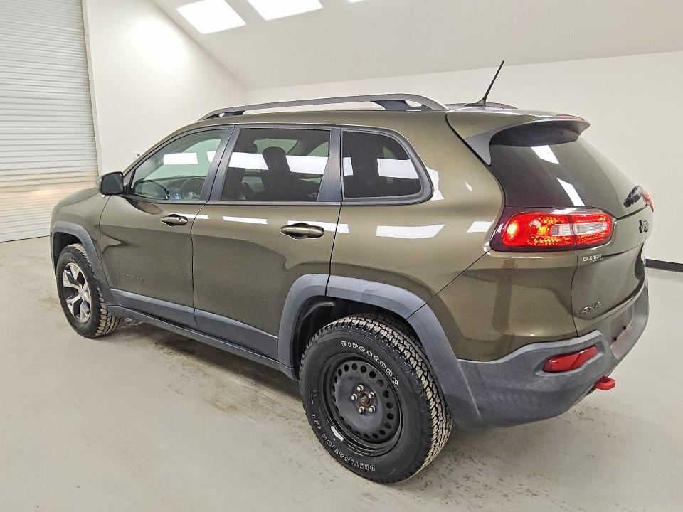 Photo 2 from auction – 2014 JEEP CHEROKEE with VIN 1C4PJMBB8EW204826