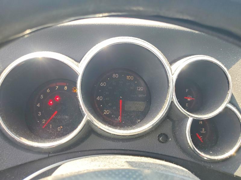 Photo 9 from auction – 2005 PONTIAC VIBE with VIN 5Y2SL66835Z413548
